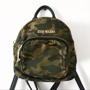 steve madden camo backpack